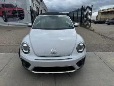 2018 Volkswagen Beetle Dune - Photo 2