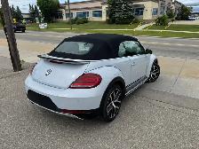 2018 Volkswagen Beetle Dune - Photo 4