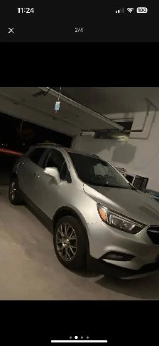 2018 Buick Encore, SUV, 4-wheel drive (great condition) - Photo 2