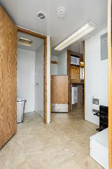 8x26 Mobile Office Trailer Rental Calgary with Toilet - Photo 3