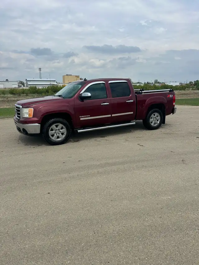 GMC SIERRA SLT 1500 4X4