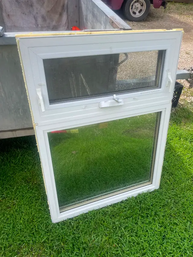 Polar windows for sale 3 sizes