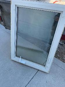Polar windows for sale 3 sizes - Photo 8