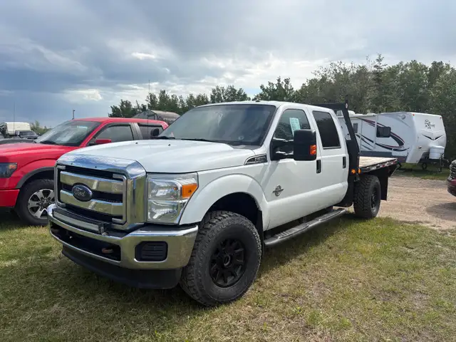 2014 F-350 Diesel Flat Deck