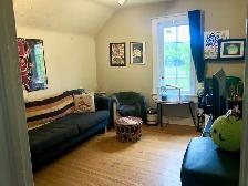 2BR heat & water included - Photo 2