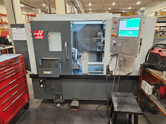 2017 HAAS ST-15Y CNC LATHE
