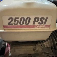 2500 psi 3 gal/min pressure washer - Photo 2