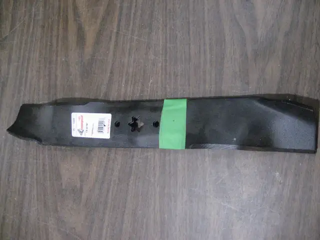 2 Mtd mower blades # 742-0610