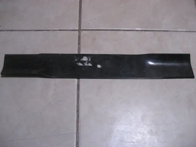 Sears Craftsman mower blade # 95-012, 18 3/16'