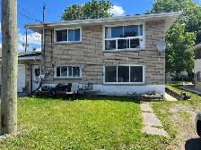 2 Bedroom Apartment (Duplex) in Trenton, Available Immediately! - Photo 2