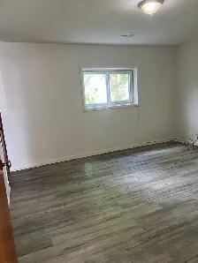 2 Bedroom Apartment (Duplex) in Trenton, Available Immediately! - Photo 5