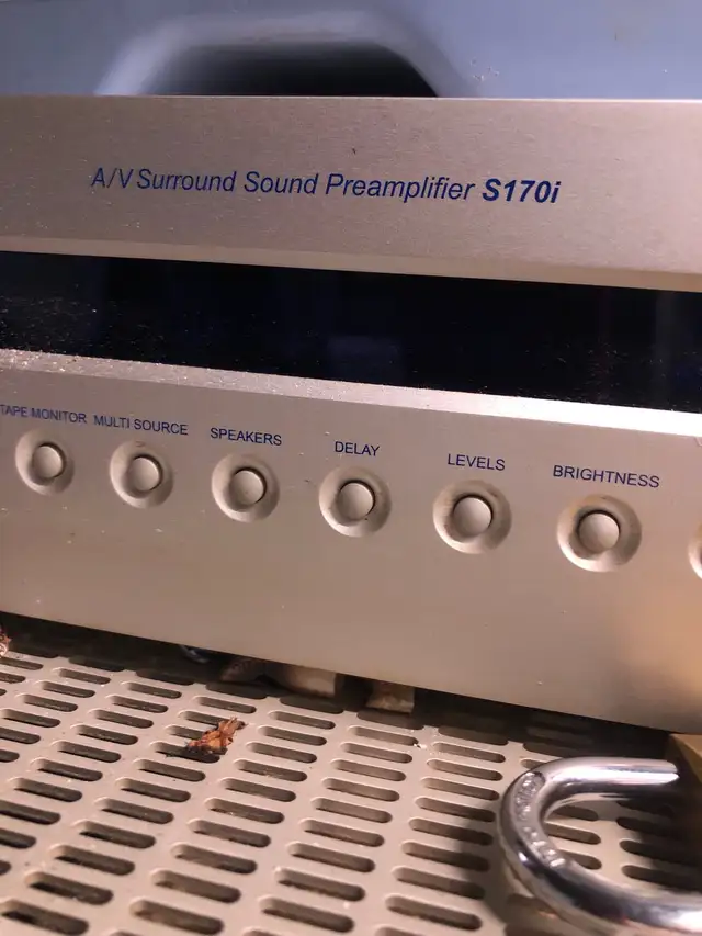 NAD Stereo , power amp s250  and preamp s1701