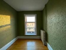 Spacious 2 bedroom- 1 bath apt - Photo 6