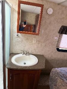 keystone cougar fifth wheel - Photo 3