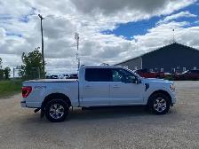 2022 Ford F-150 XLT SuperCrew - Photo 7