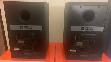 JBL 305P MkII Powered Studio Monitors - Photo 2