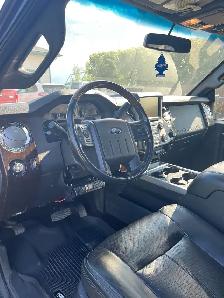 2014 Ford F350 Platinum Superduty - Photo 6