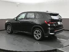 2025 BMW X1 xDrive Premium Drivers Assist Only 21k! Apple CarPl - Photo 36