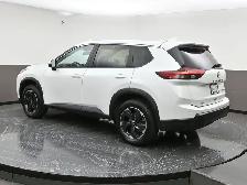 2024 Nissan Rogue SV - Photo 32