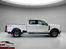 Ford Super Duty F-350 SRW Lariat 2023 - Photo 2