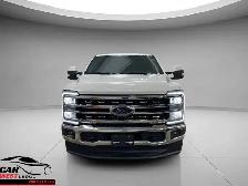 Ford Super Duty F-350 SRW Lariat 2023 - Photo 8