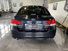 2013 Subaru Legacy 3.6R - Photo 6