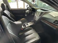 2013 Subaru Legacy 3.6R - Photo 15