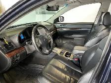 2013 Subaru Legacy 3.6R - Photo 17