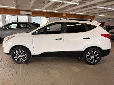 2014 Hyundai Tucson FWD 4dr Auto GL - Photo 2