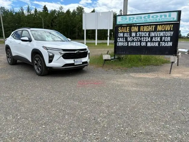 2025 Chevrolet Trax LT