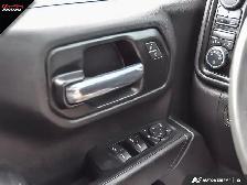 2021 Chevrolet Silverado 1500 4x4 Crew Cab 147' Custom | BACKUP - Photo 17