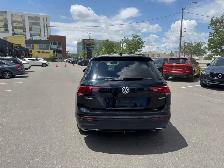2021 Volkswagen Tiguan COMFORTLINE AWD 7 PASS LEATHER PAN/ROOF N - Photo 6