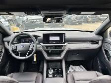 2026 Ford Explorer Platinum | 360 Cam | Heated Steering Wheel - Photo 19