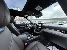 2026 Ford Explorer Platinum | 360 Cam | Heated Steering Wheel - Photo 33