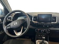 2024 Hyundai Venue Essential - Photo 14