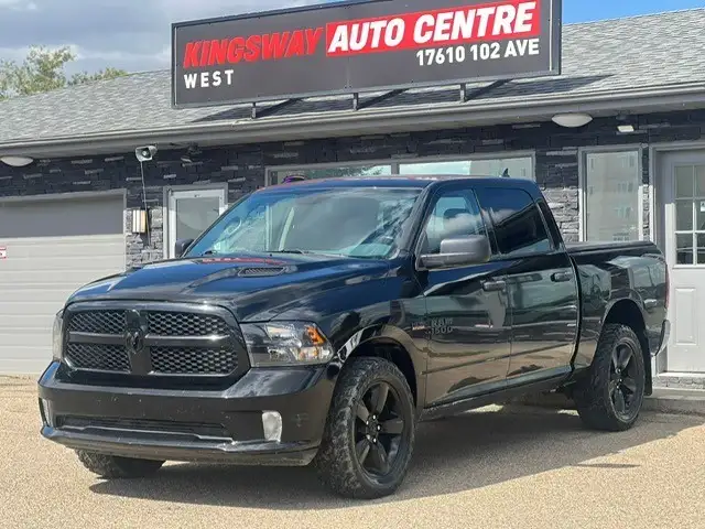 2019 Ram 1500 Classic Express 4x4 Crew Cab 5'7' Box