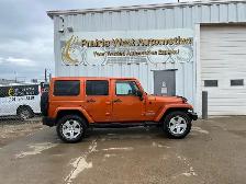 2011 Jeep WRANGLER UNLIMITED 4WD Sahara | No Accident | One Owne - Photo 4