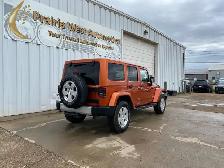 2011 Jeep WRANGLER UNLIMITED 4WD Sahara | No Accident | One Owne - Photo 5