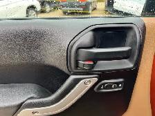 2011 Jeep WRANGLER UNLIMITED 4WD Sahara | No Accident | One Owne - Photo 18