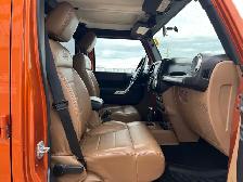 2011 Jeep WRANGLER UNLIMITED 4WD Sahara | No Accident | One Owne - Photo 20