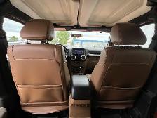 2011 Jeep WRANGLER UNLIMITED 4WD Sahara | No Accident | One Owne - Photo 22
