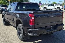 2024 Chevrolet Silverado 1500 Custom Trail Boss Crew Cab - Photo 3