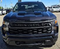 2024 Chevrolet Silverado 1500 Custom Trail Boss Crew Cab - Photo 8