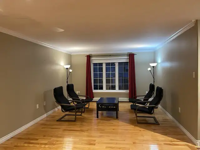 4-Bedroom Semi-detached House in Clayton Park Available August 1
