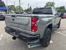 2026 Chevrolet Silverado 2500HD ZR2 6.6L Gas Engine 2026 Silvera - Photo 11