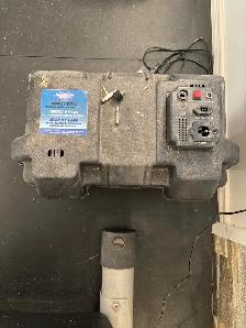 Sump pump battery back up system