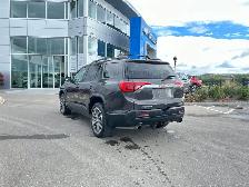 2017 GMC Acadia SLT | Backroad Bargain | All Terrain Package - Photo 3