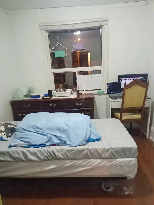 NICE ROOM REDUCED FOR YOU