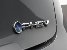 2025 Toyota Prius SE PLUG-IN HYBRID FUEL SIPPING AND STYLISH! - Photo 23