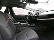 2025 Toyota Prius SE PLUG-IN HYBRID FUEL SIPPING AND STYLISH! - Photo 28